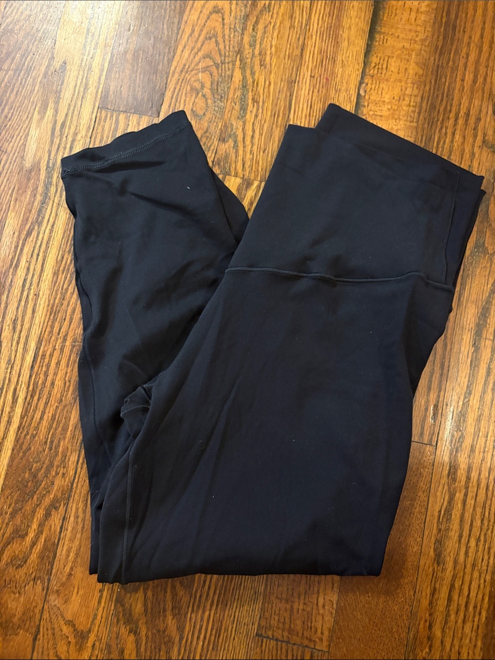 🎉EUC! Offline by Aerie Black Stretch High-Rise Real Me 3/4 Crop Leggings!